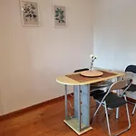 Apartment 17b01 - *